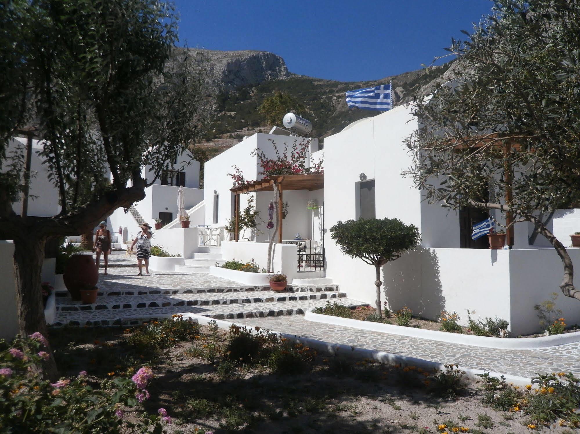 Kamári Villa Ostria מראה חיצוני תמונה