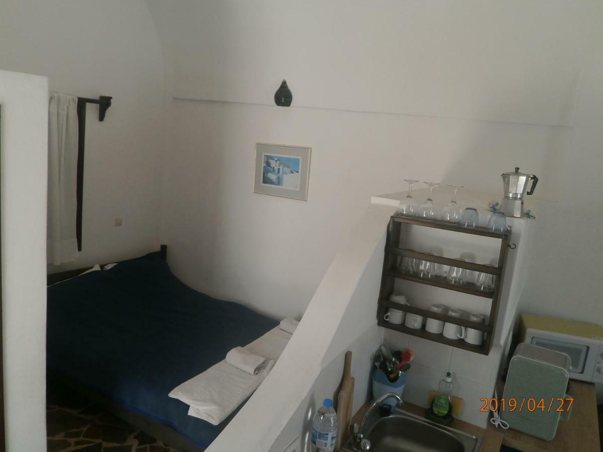 Kamári Villa Ostria מראה חיצוני תמונה